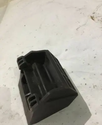BMW 5 E60 E61 Radiator mount bracket 10808612