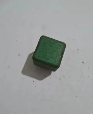 Opel Zafira A Other relay 03447012