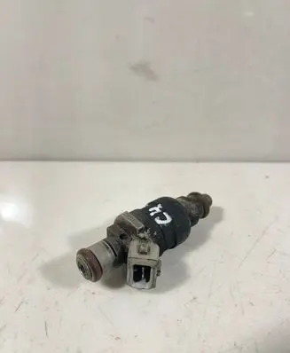 Audi A6 S6 C4 4A Fuel injector 078133551N