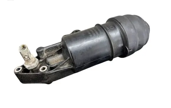 Audi Q5 SQ5 Oil filter mounting bracket 06F115405C