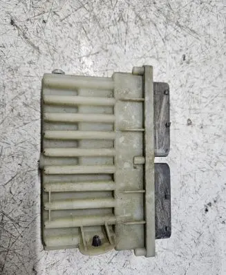 Opel Astra G Coolant fan relay 10252619