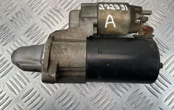 Mercedes-Benz GLK (X204) Starter motor A0061515901 20090903 0001107461
