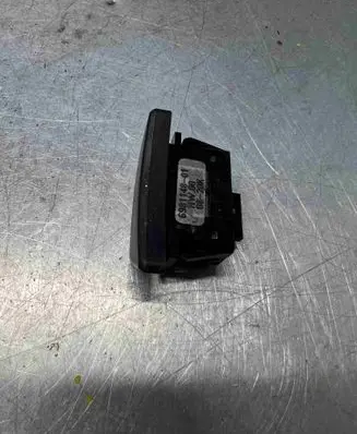 Multifunctional control switch/knob