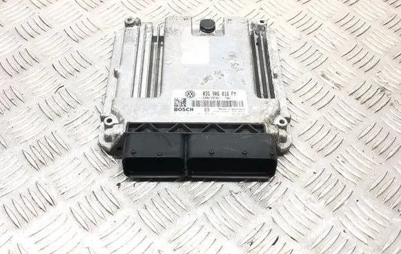 Volkswagen Golf V Engine control unit/module 03G906016FM 1039S10269 18490571