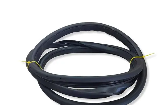 Mercedes-Benz B W246 W242 Rear door rubber seal (on body) 