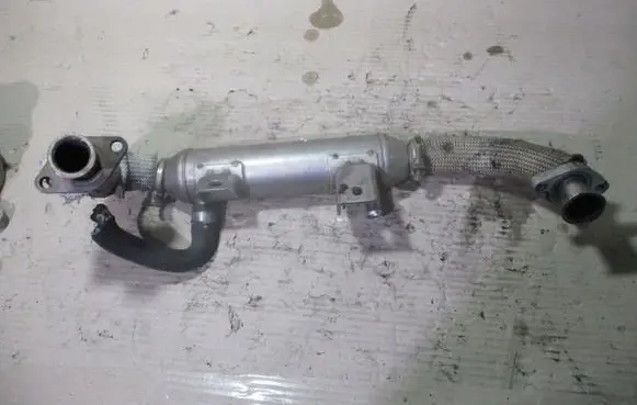 Jeep Renegade EGR valve cooler 03G131512AH