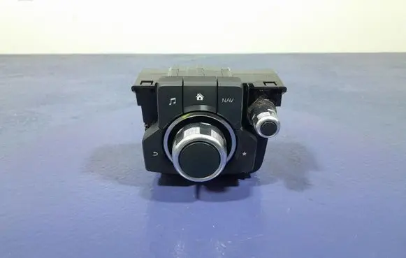 Mazda 6 Head unit multimedia control GMJ666CM0A