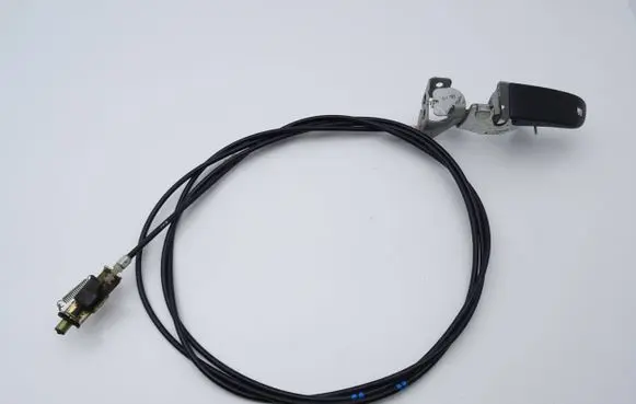 Mazda Premacy Fuel cap flap release cable 