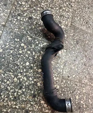 Audi A3 S3 8P Intercooler hose/pipe 3c0145770b