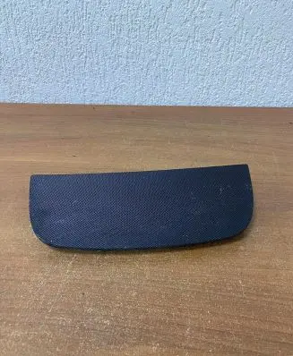 Mercedes-Benz R W251 Dash center speaker trim cover A25182000129116 18111827
