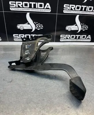 Mercedes-Benz Sprinter W906 Brake pedal 