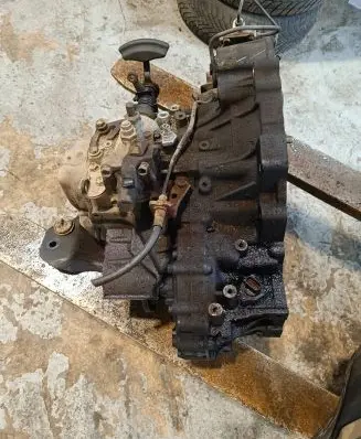 Toyota Previa (XR30, XR40) II Manual 6 speed gearbox