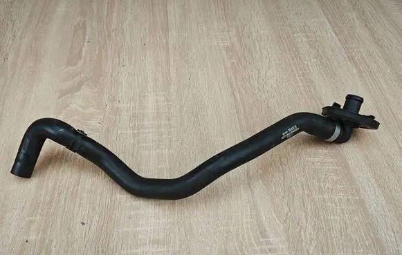 Audi A4 S4 B9 Engine coolant pipe/hose 8W1819350B