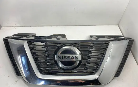 Nissan Rogue Front bumper upper radiator grill 623105HR0A 623105HK0B