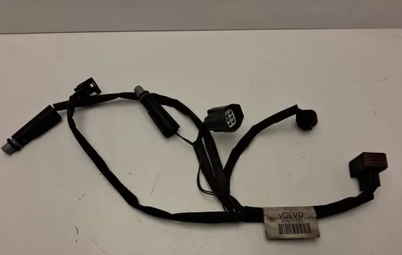Volvo XC90 Headlight/headlamp wiring loom/harness 30678833