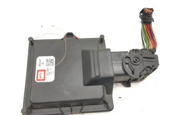 Renault Megane II LP gas control unit module BRCDE817030