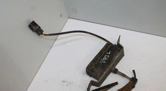 Volvo V70 Headlight wiper motor 