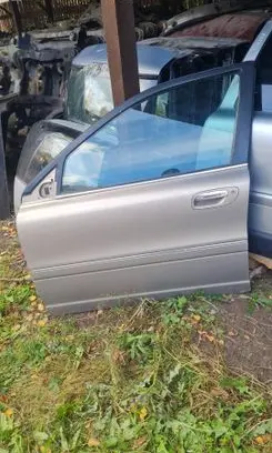 Volvo S80 Front door