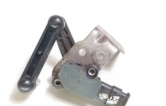 NIO ES8 Rear air suspension level height sensor P0006088 P0002254AB