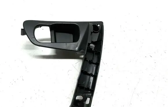 Nissan Qashqai Front door interior handle trim 80951JD000