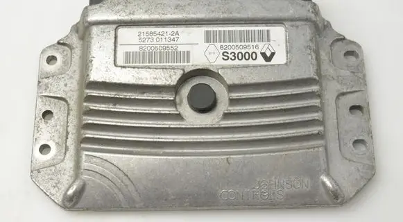 Renault Megane II Engine control unit/module 8200509516