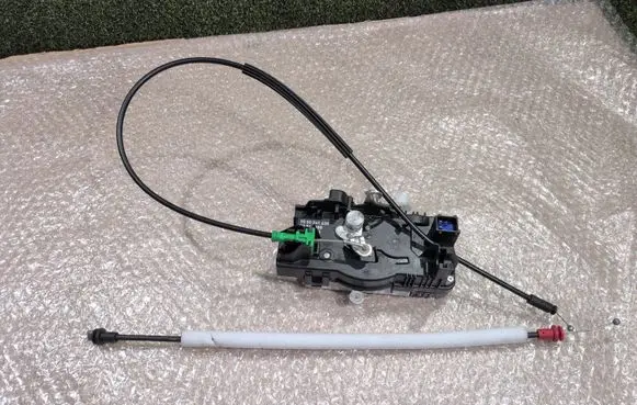 Renault Trafic III (X82) Tailgate/trunk/boot lock/catch/latch 93867688 905024162R