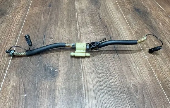Mercedes-Benz SL R129 Windshield washer fluid hose 1298600762
