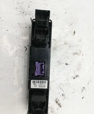 Chevrolet Captiva Other switches/knobs/shifts 96628248