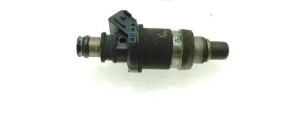 Honda Legend Fuel injector