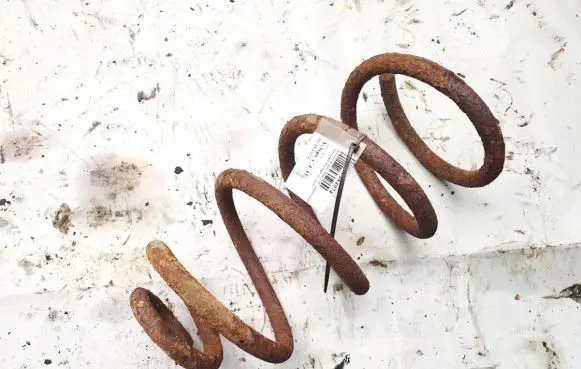 Renault Espace II Front coil spring