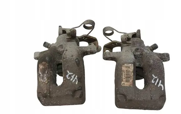 Peugeot 407 Front brake caliper 9644362780