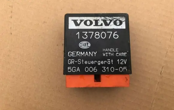 Volvo 850 Cruise control unit/module 1378076