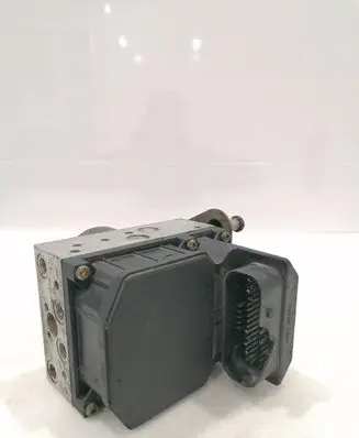 Mercedes-Benz Vito Viano W639 ABS Pump A0004464889HL 0265224065