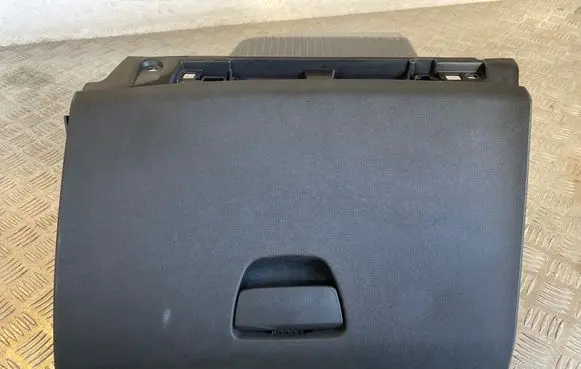 Glove box set