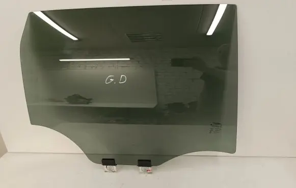 Jeep Cherokee Rear door window glass 43R001987