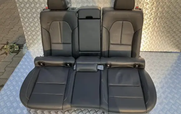 Volvo XC40 Second row seats TM23336