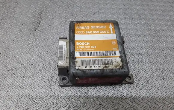 Audi A4 S4 B5 8D Airbag control unit/module 8A0959655C 0285001038