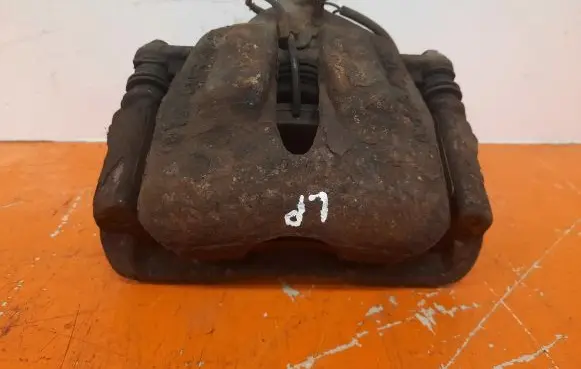 Peugeot 807 Front brake caliper