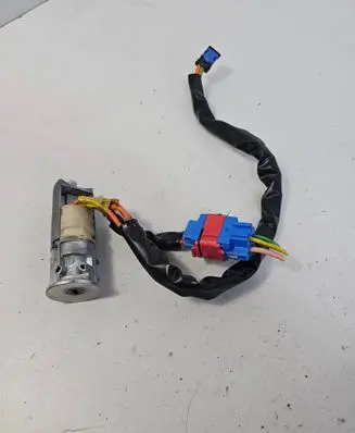 Peugeot 206 Ignition lock 68S1090N