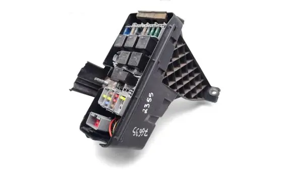 Volvo XC90 Fuse module 30728132