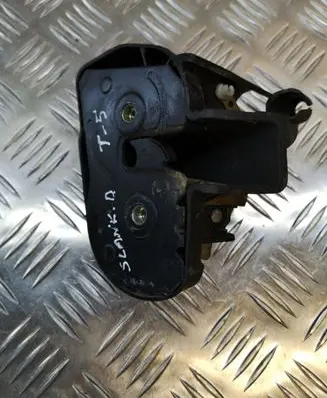 Volkswagen Transporter - Caravelle T5 Sliding door lock 7H0843604
