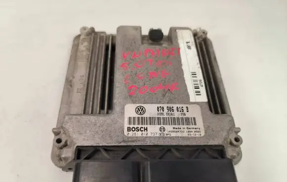 Volkswagen Phaeton Engine control unit/module 070906016B 1039S04733 0281010737