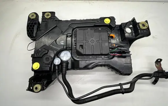 Peugeot 3008 II AdBlue liquid reservoir P1002560 P1001672 P1002462A