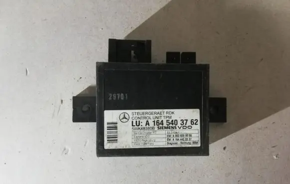 Mercedes-Benz ML W164 Tire pressure sensor 1645403762