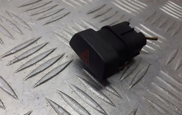 Ford Focus Hazard light switch 4M5T13A350AC