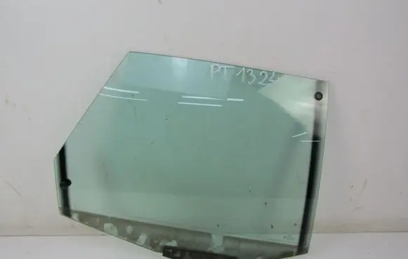 Audi 80 90 S2 B4 Rear door window glass 