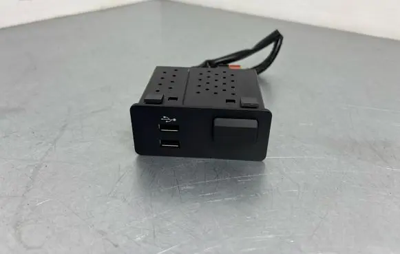 Mazda CX-5 II USB socket connector TC3M669U0B