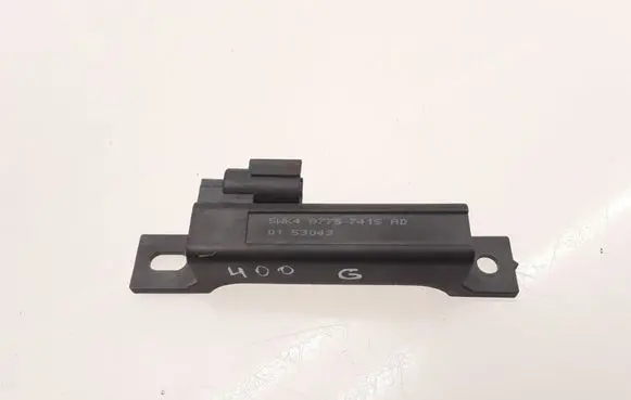 Antenna control unit