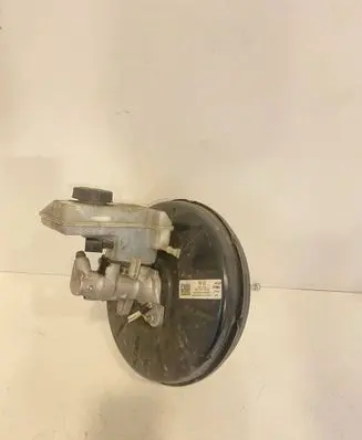 Volkswagen PASSAT B8 Brake booster 5Q1614105CG
