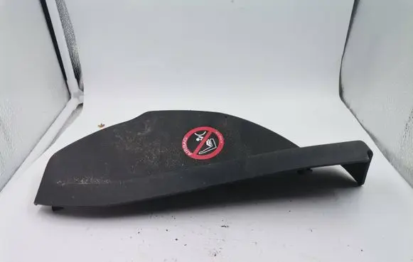 Mercedes-Benz E W212 Dashboard side end trim a2126800507